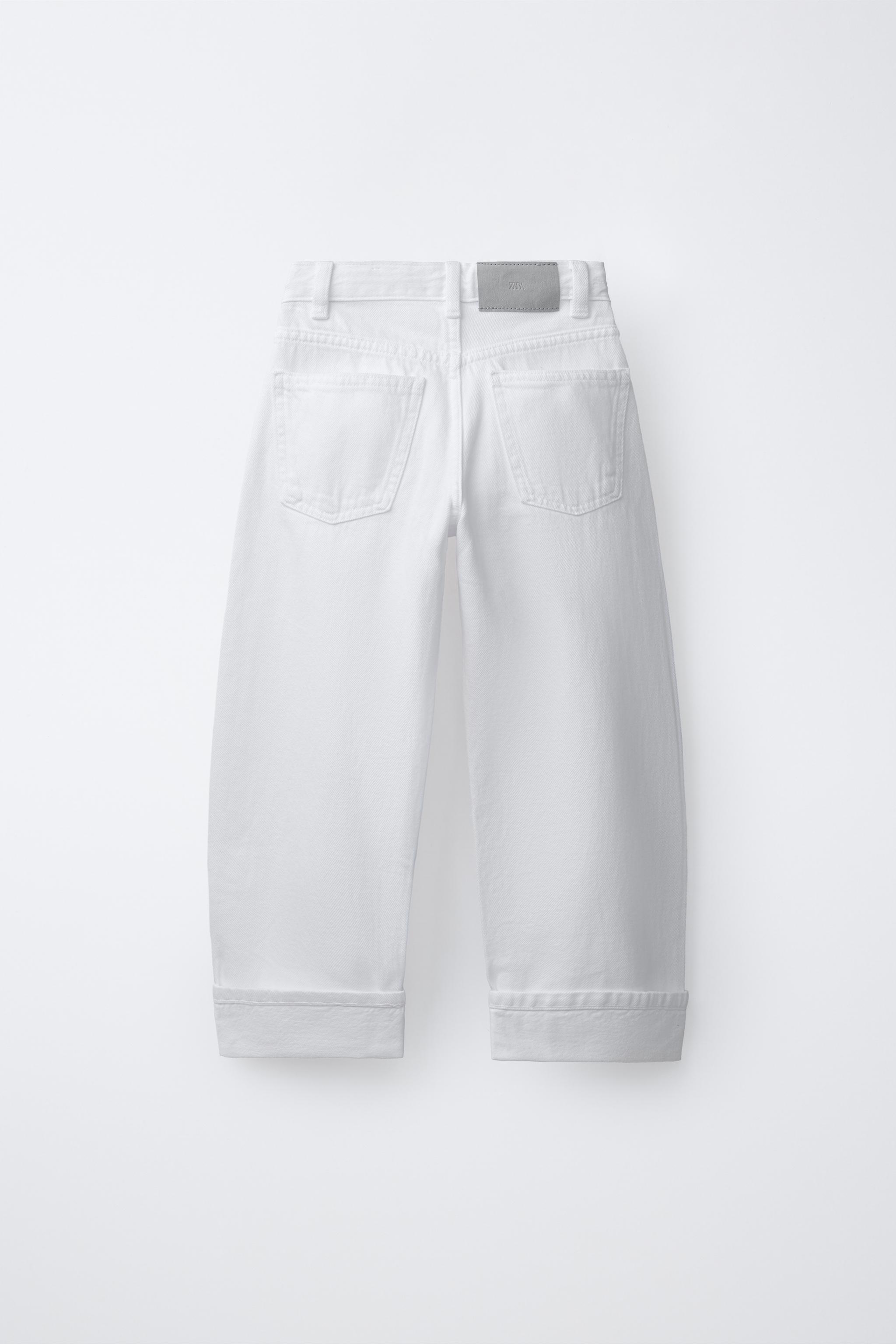 BARREL JEANS WITH CUFFED HEM